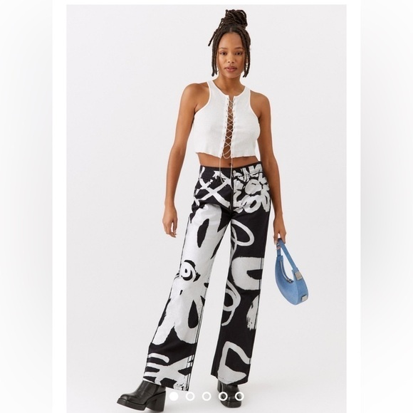 BDG ‘90s Printed Mid-Rise Bootcut Jean - Picture 1 of 8